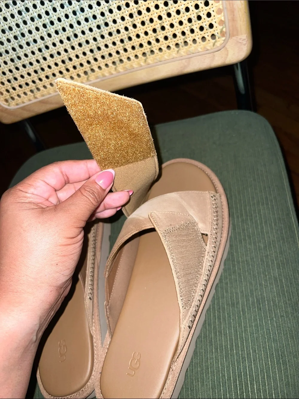 UGG adjustable narrow