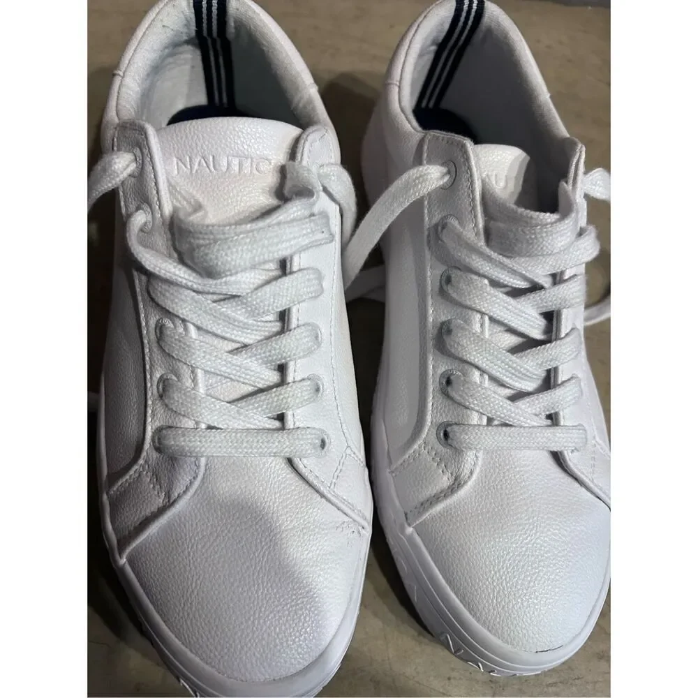 Nautica preowned good