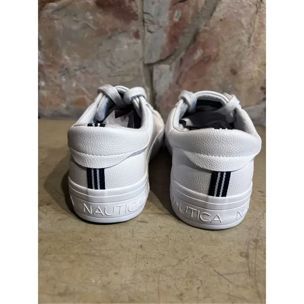 Nautica preowned good