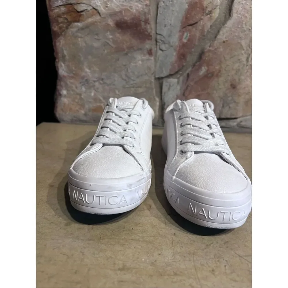 Nautica preowned good