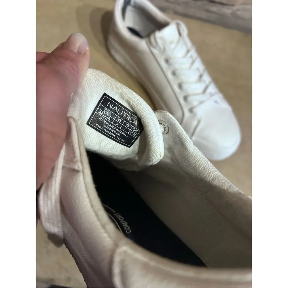 Nautica preowned good