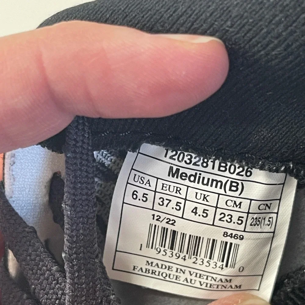 Brooks hyperion tempo