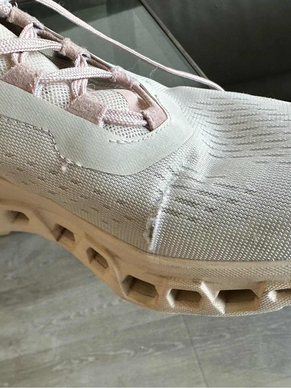 On Running breathable mesh