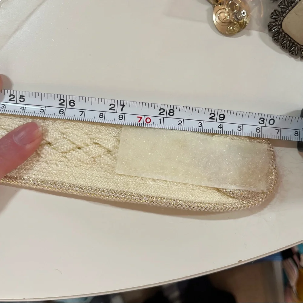 Vintage crochet tan
