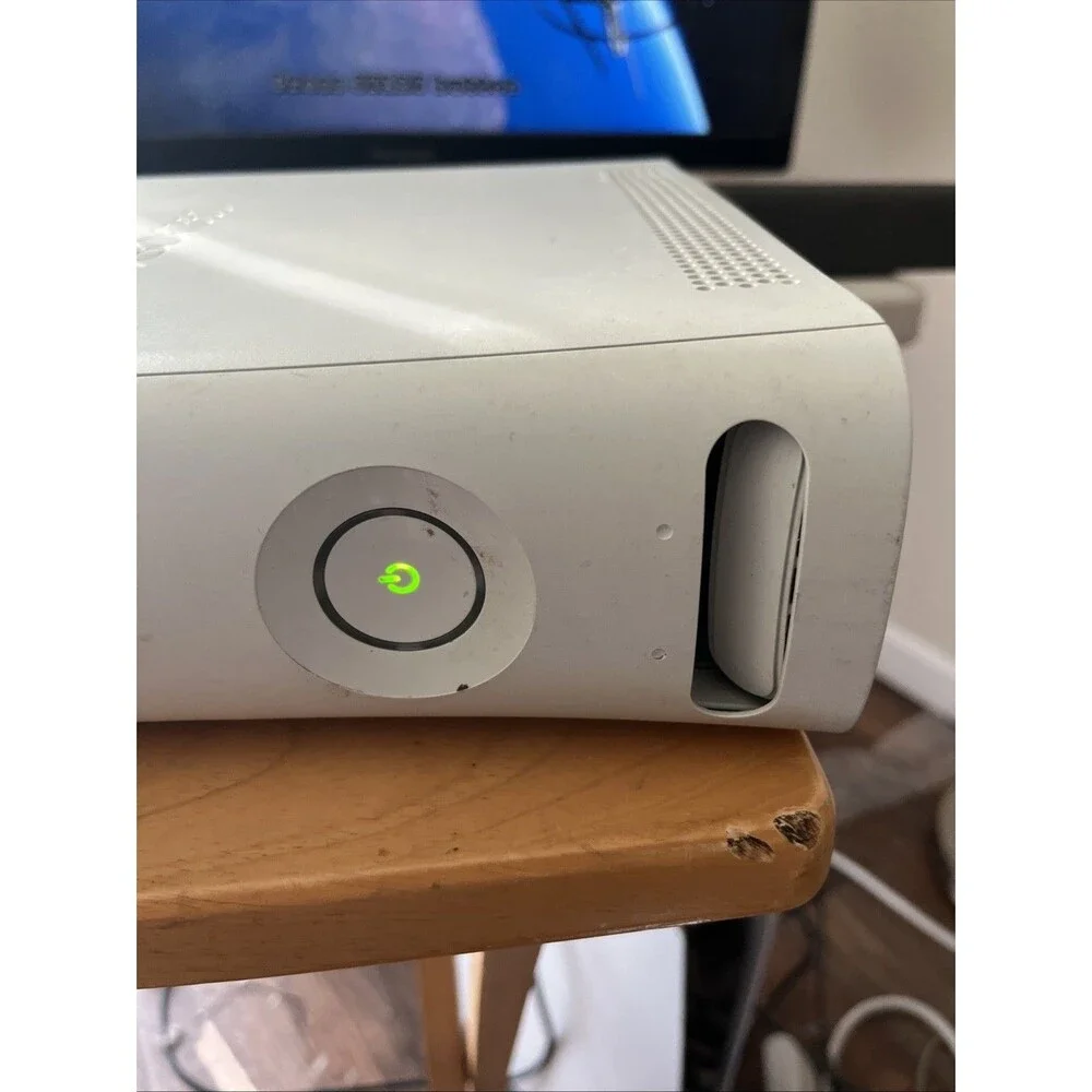 Microsoft Xbox 360 Lot 20GB HDD 3 Games TESTED with power supply and HDMI cable