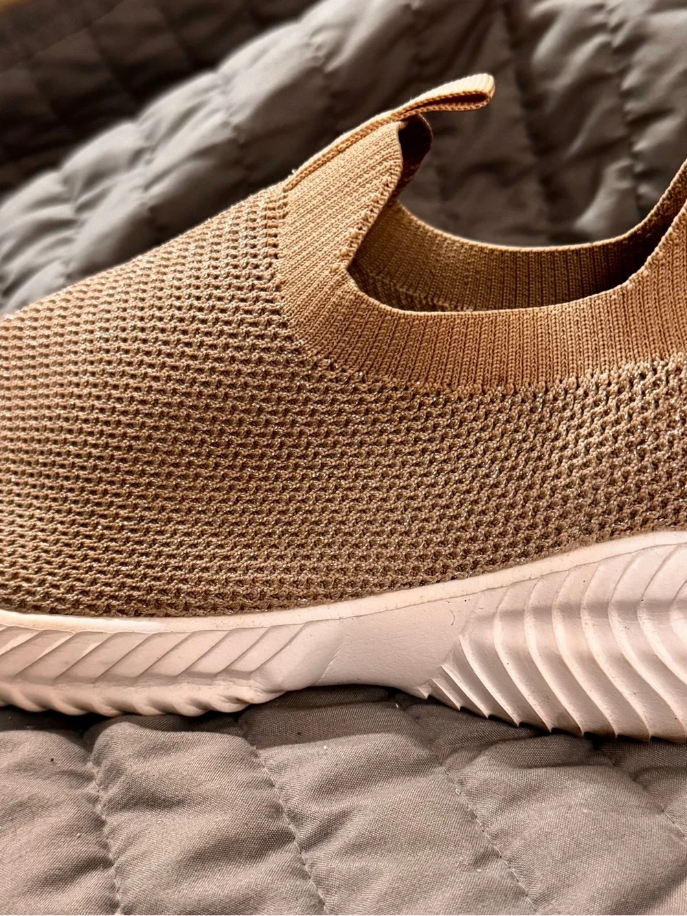 N/A comfortable beige
