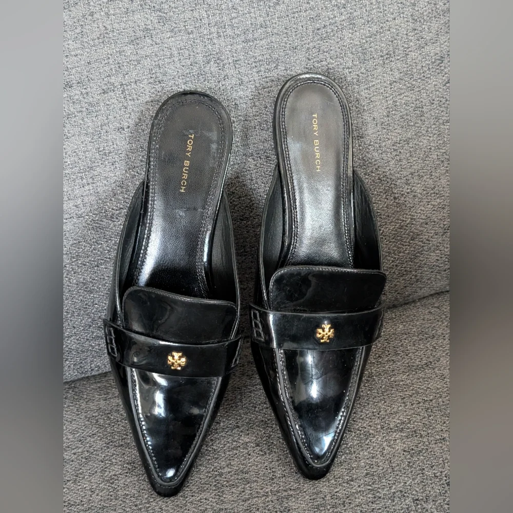 Tory Burch  Pointed Toe Mule