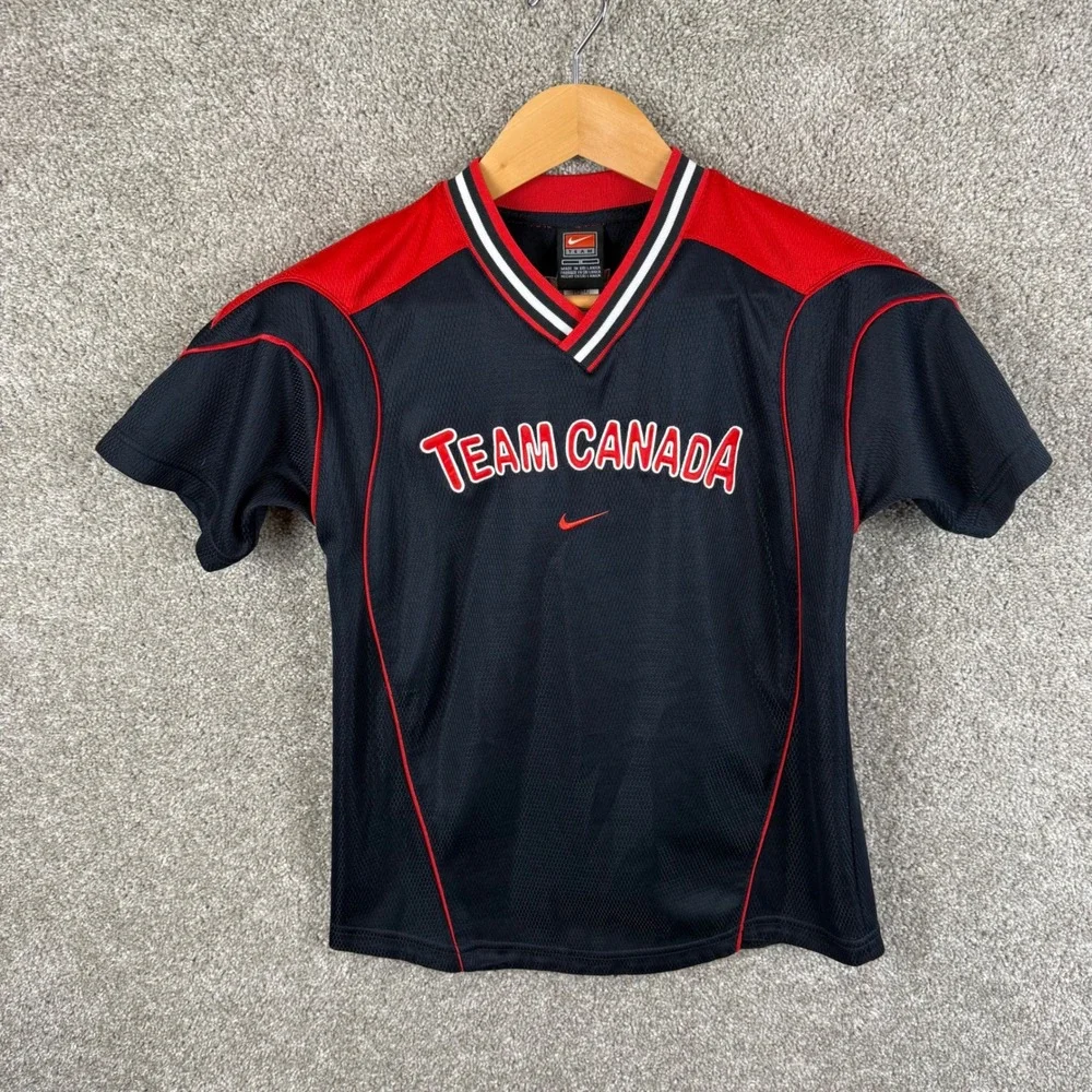 Nike team canada