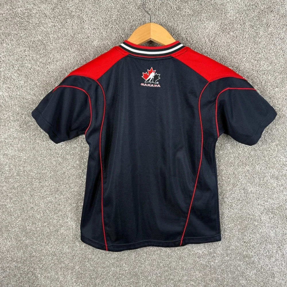 Nike team canada