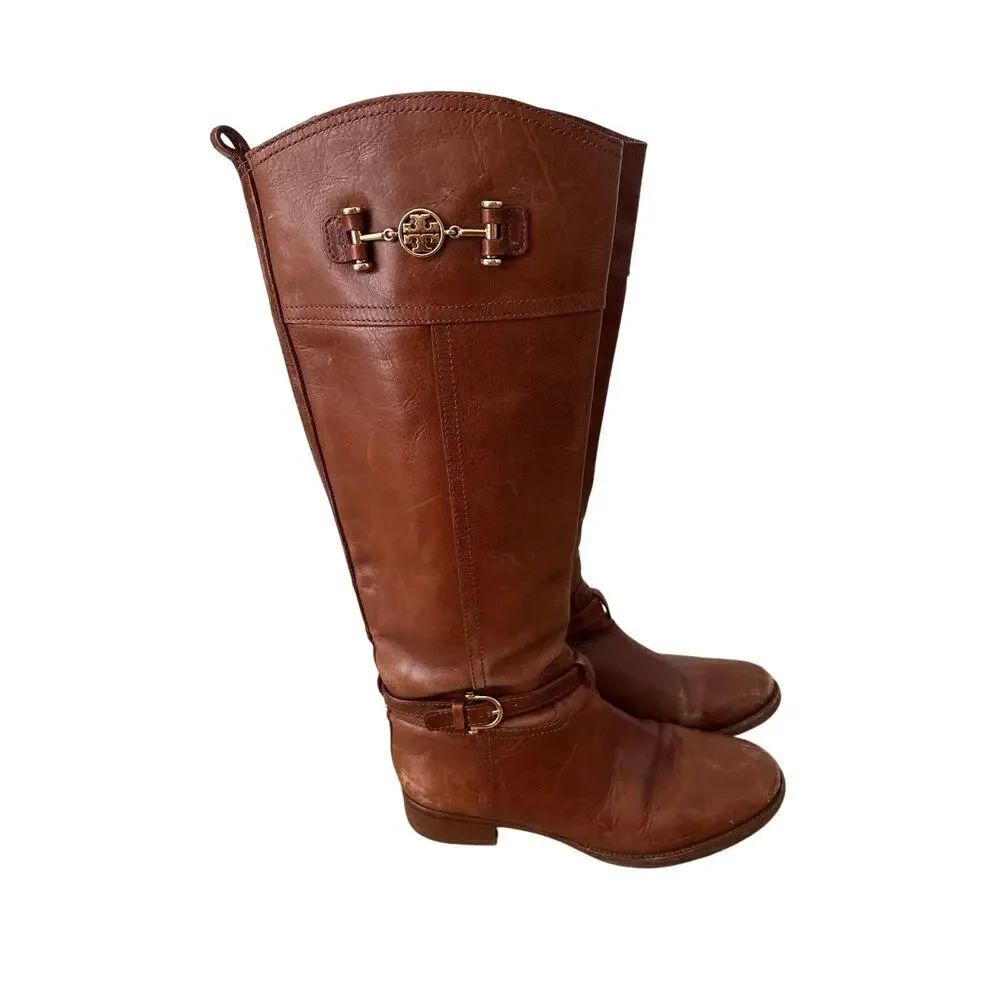 Tory Burch ships fast