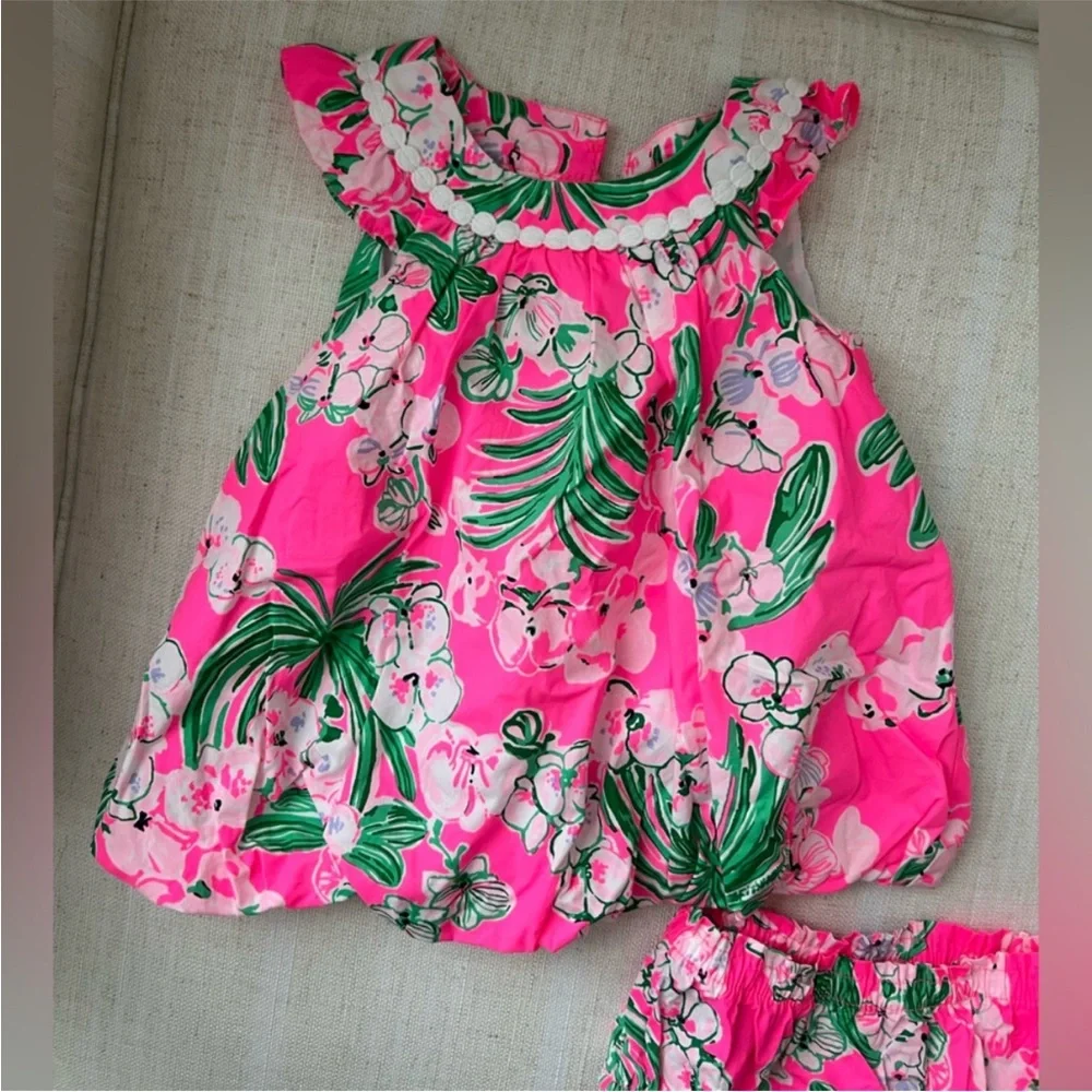 Lilly Pulitzer matching sister