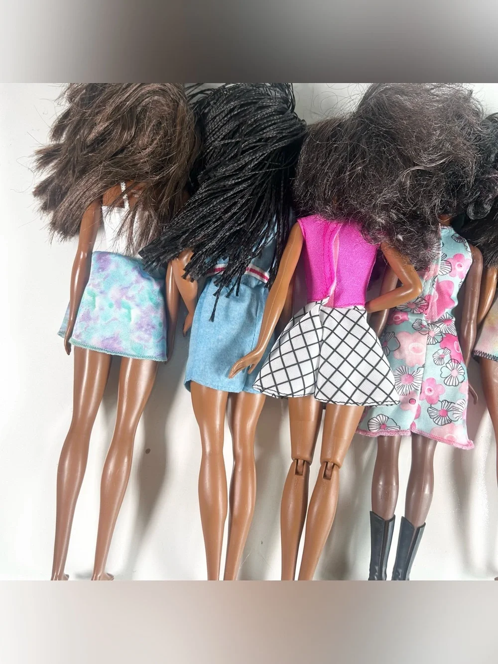 Barbie and Friends African American Fashion Dolls Lot of 6 Dolls