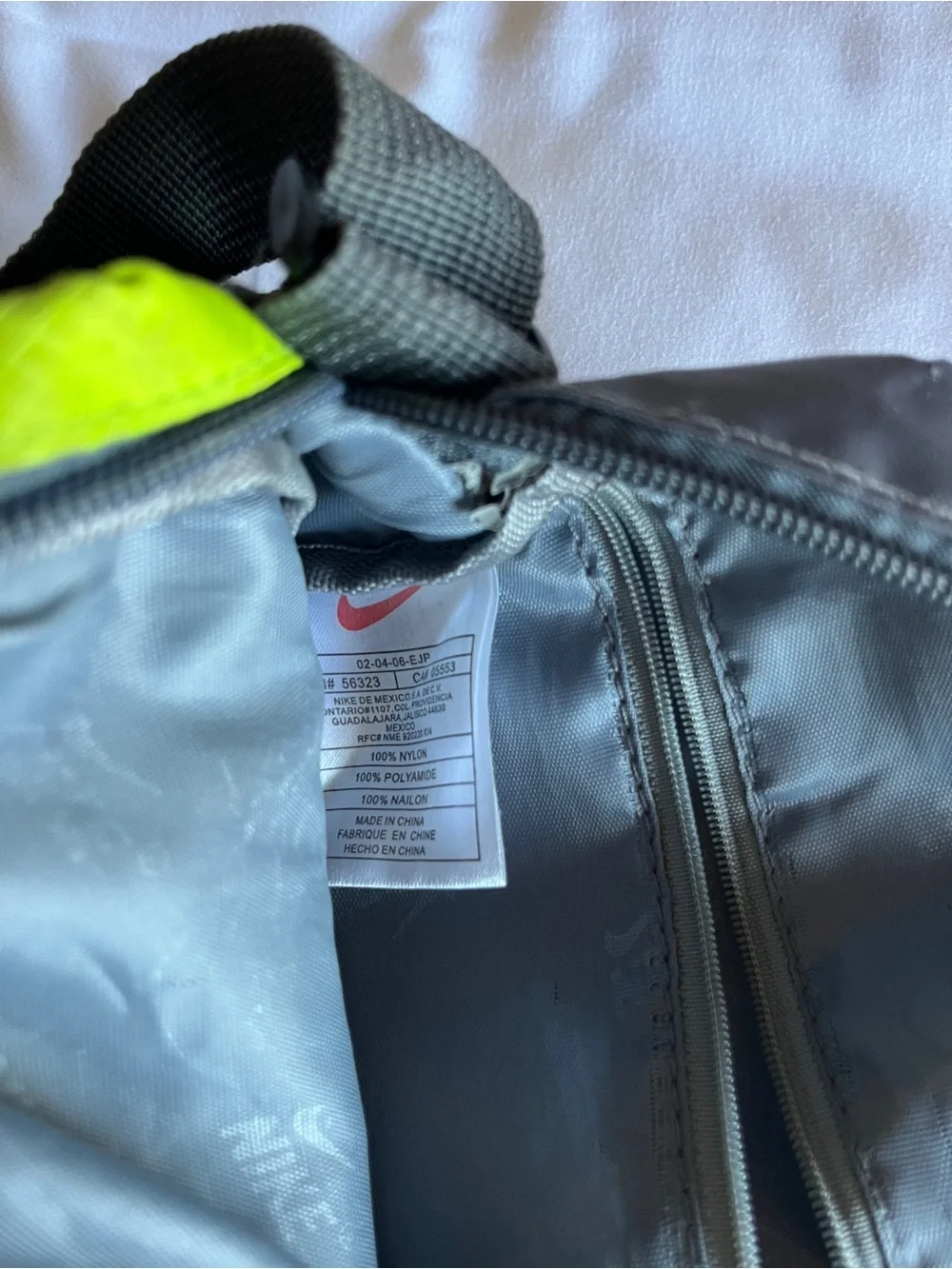 Nike crossbody messenger