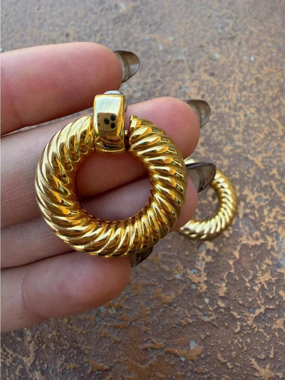 Vintage Gold plated twisted hoop costume jewelry earrings #chic #classy #timless