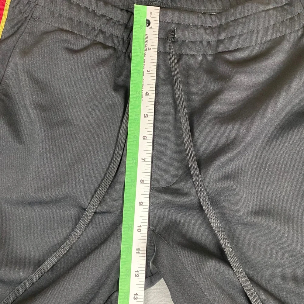 PacSun tapered track