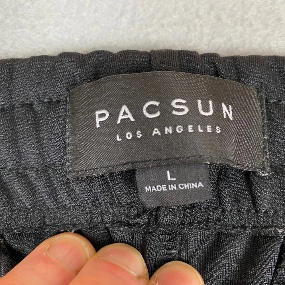 PacSun tapered track