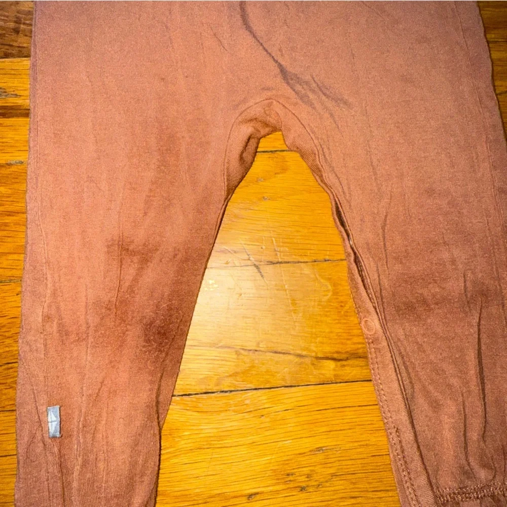 KYTE BABY Long Sleeve One Piece Onesie Footie Pajama Apricot Brown Color 6-12 Mo