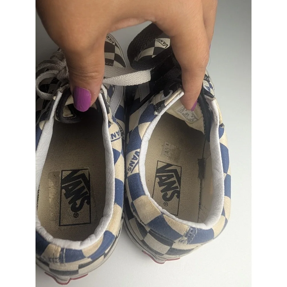 Vans pre owned
