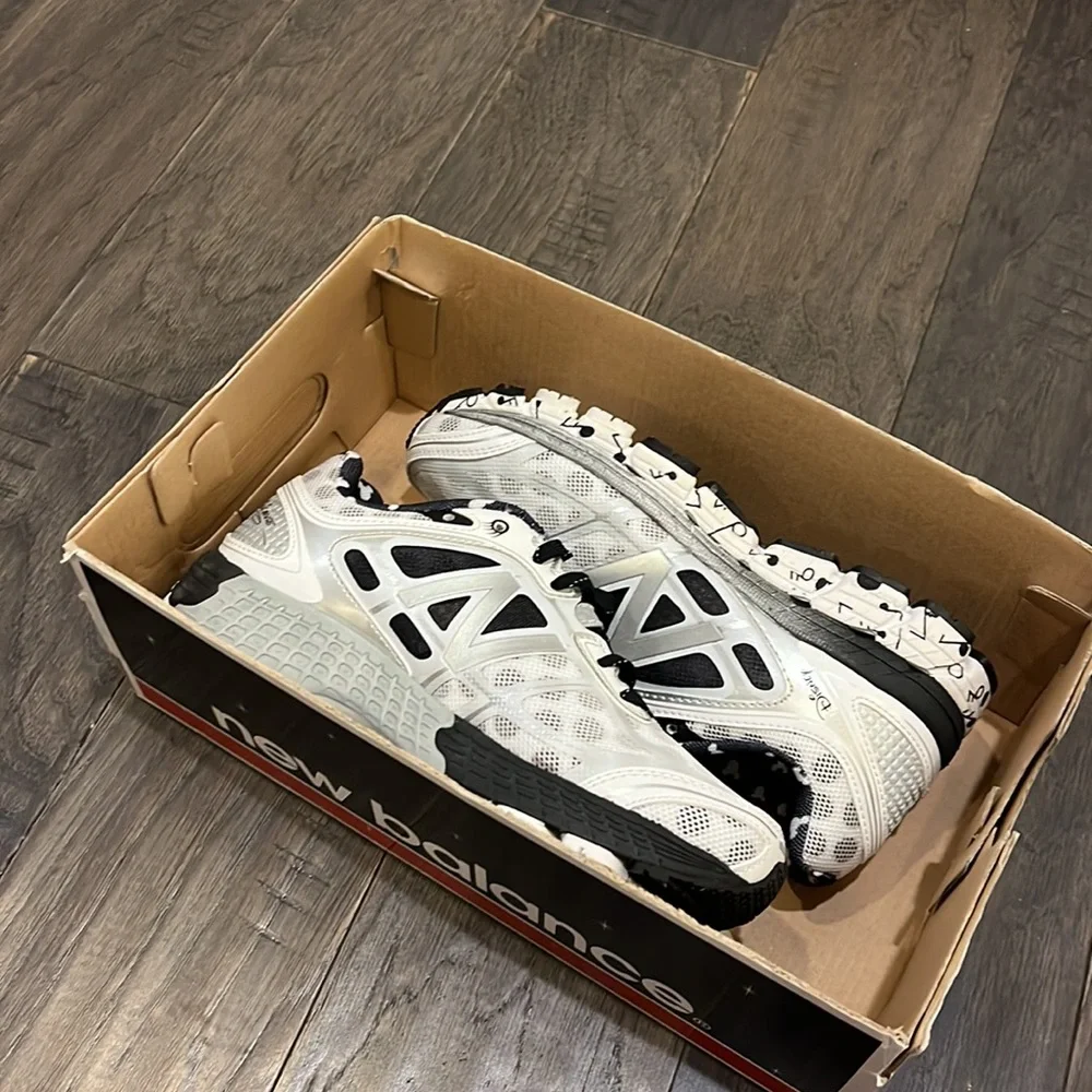 New Balance brand new