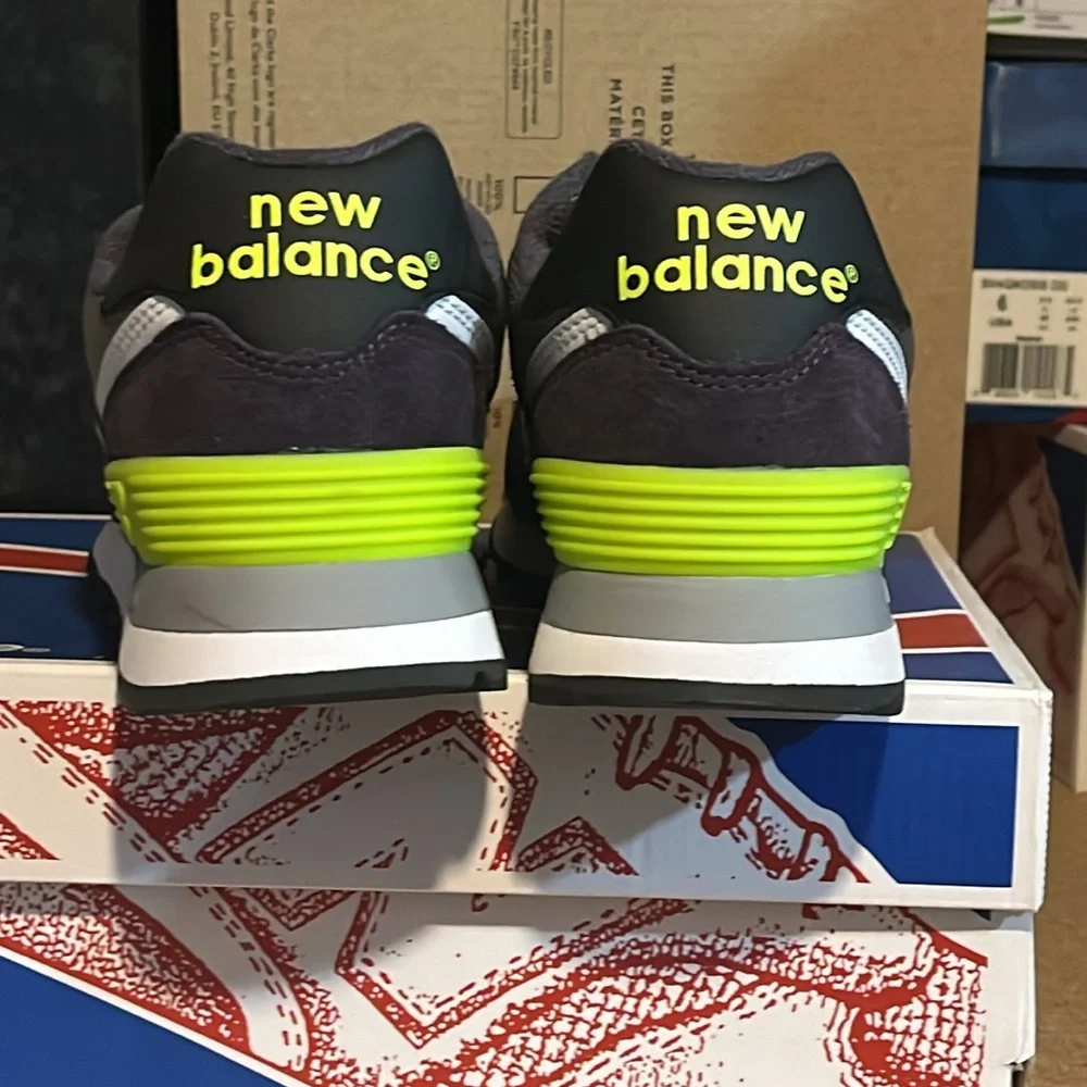 New Balance new box