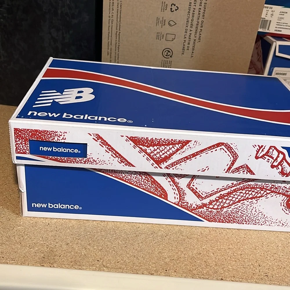 New Balance new box