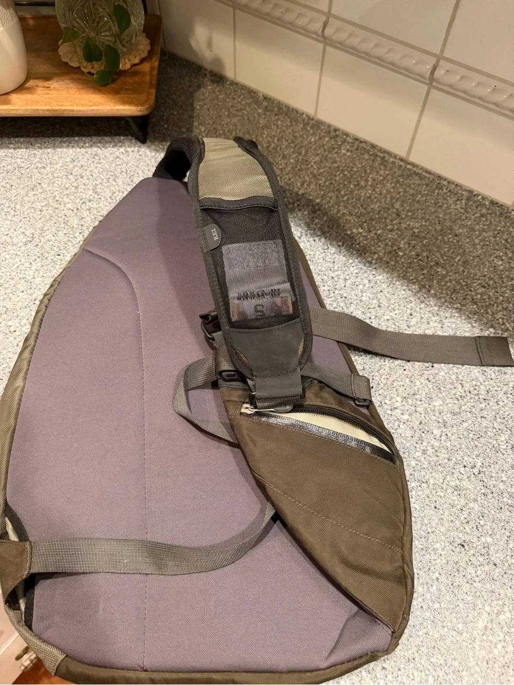 REI Tactical Olive Green Men’s Slingback Backpack