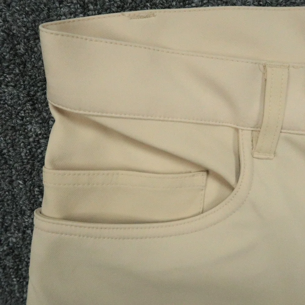 State & Libert Pants Mens 33x30 Beige Straight 5 Pocket Stretch Golf Performance