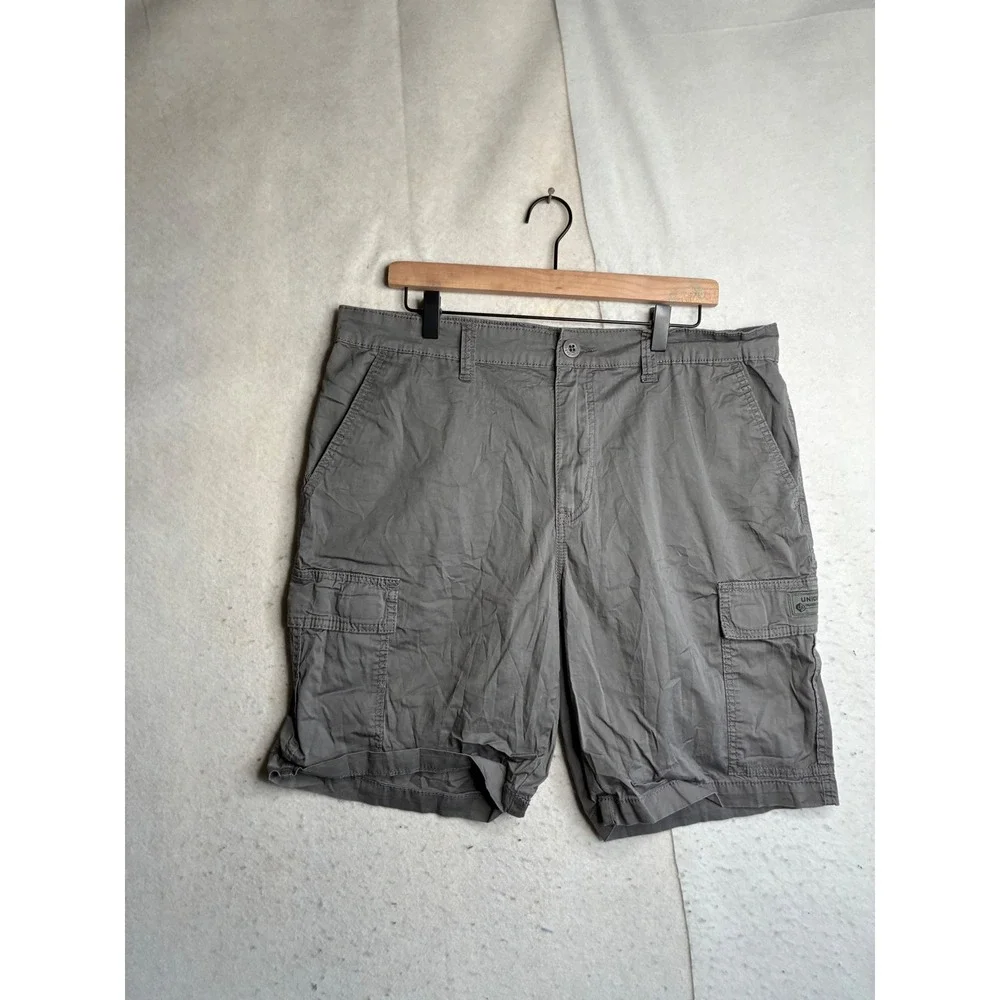 Unionbay Mens Gray Cargo Shorts Size 36 Cotton Blend YB51003 Casual Outdoor