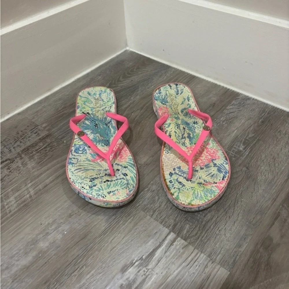 Lilly Pulitzer summer strap