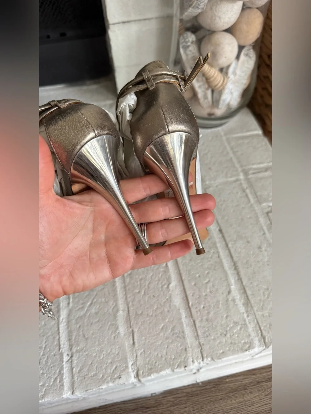 Giuseppe Zanotti stunning authentic