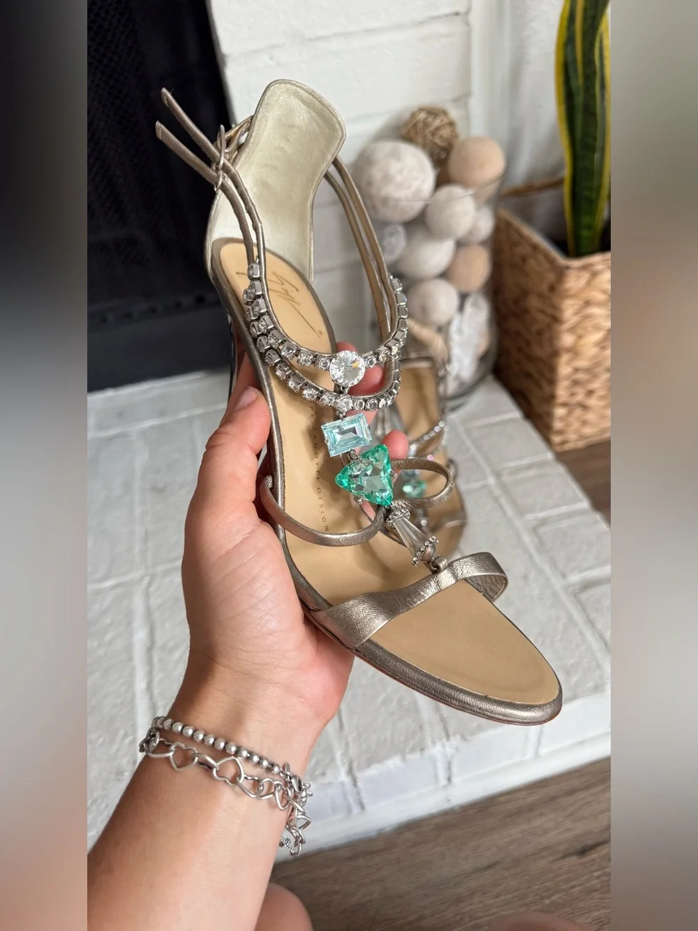 Giuseppe Zanotti stunning authentic