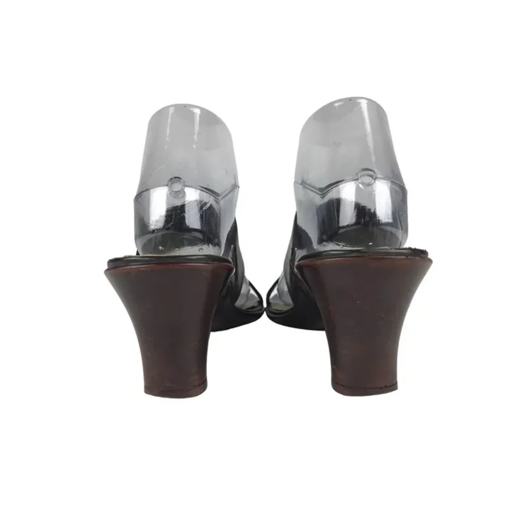 Liz Claiborne liz claiborne