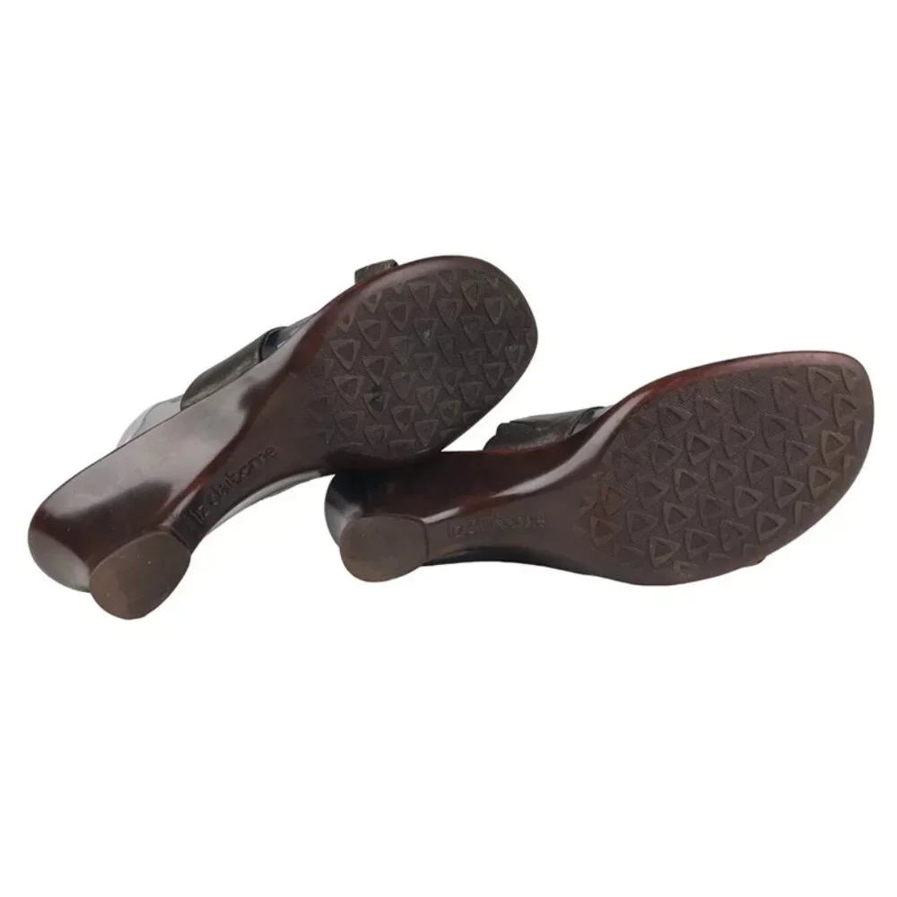 Liz Claiborne liz claiborne