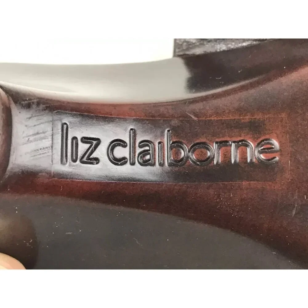 Liz Claiborne liz claiborne