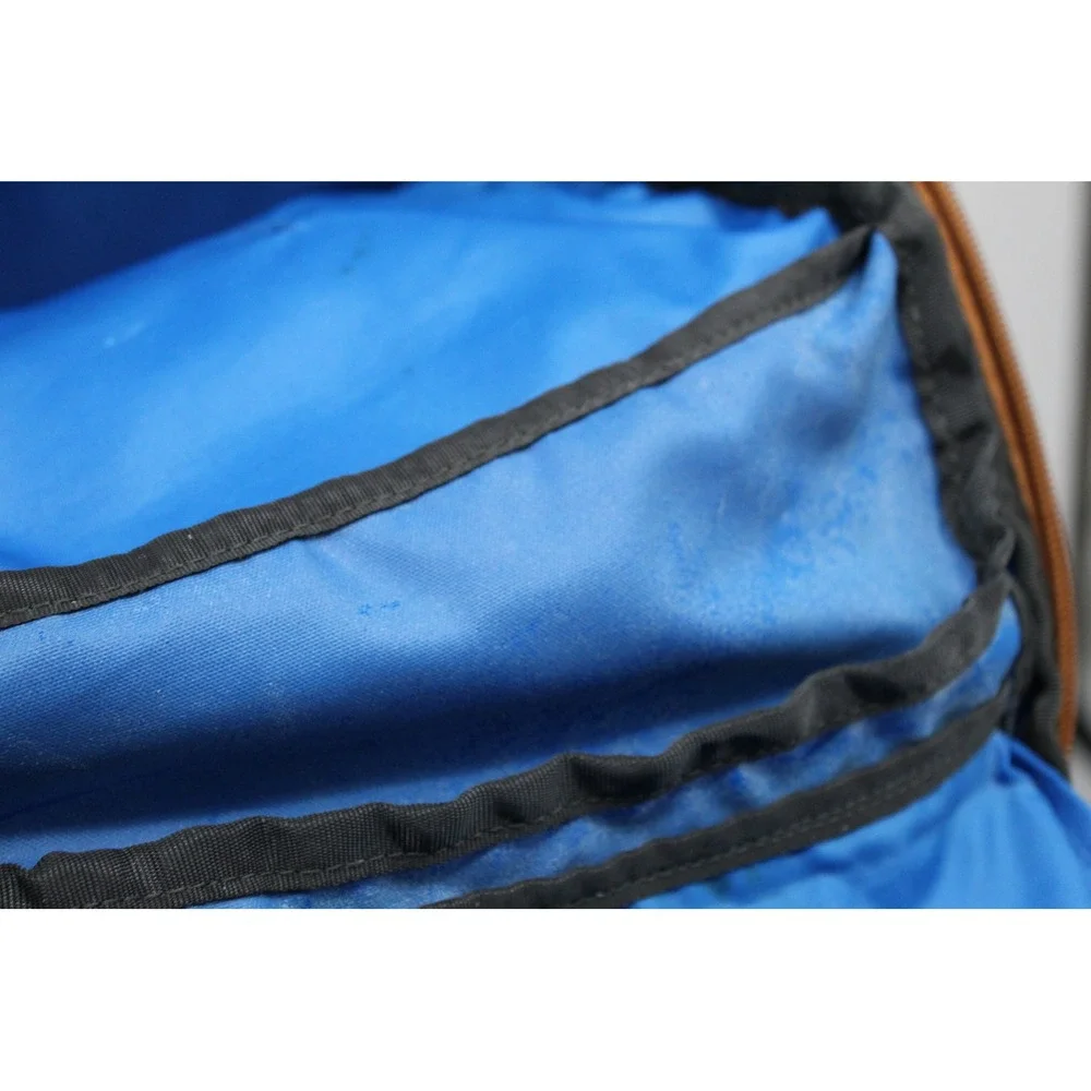 Patagonia Chacabuco 32L Backpack Blue Navy Hiking Travel Daypack Laptop Bag