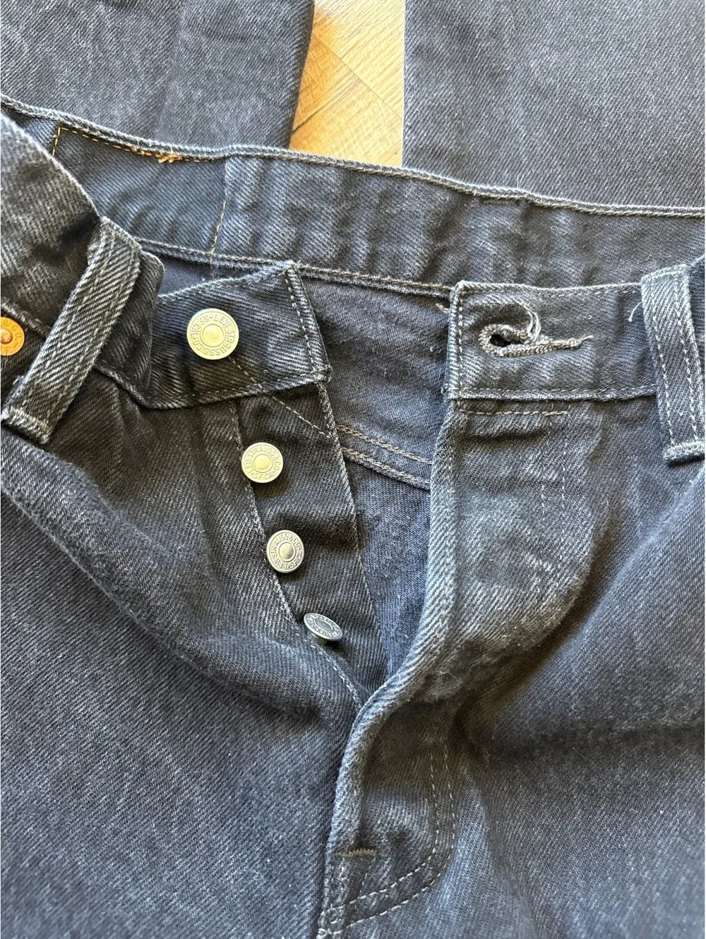 Levi's 501 Button Fly Jeans Men's 32x30.5 Black Straight Leg Denim USA Classic