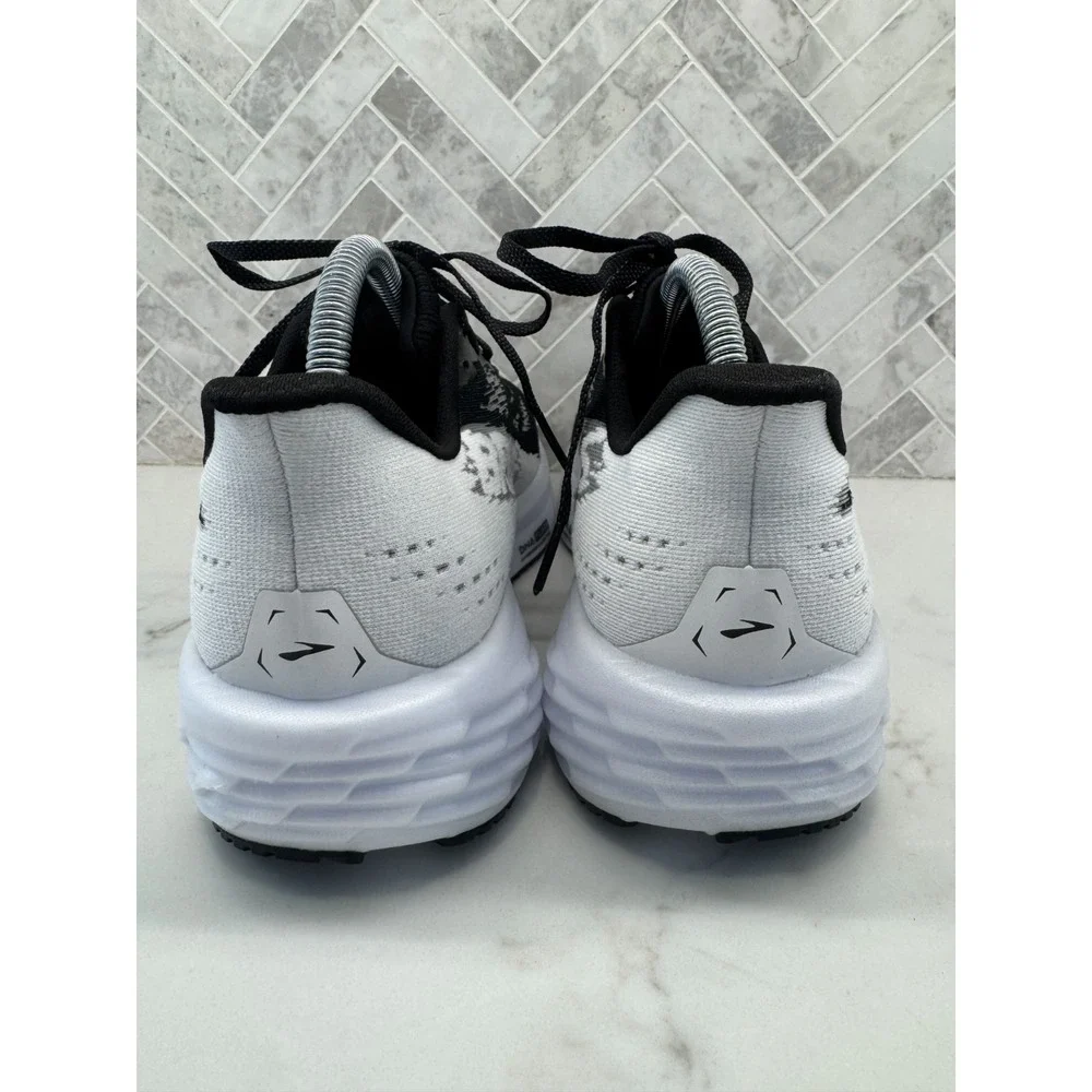 Brooks Launch 11 Running Shoes Mens Size 8.5 D 8.5D Black White Sneakers Mesh
