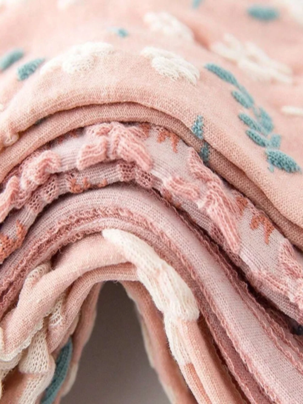 Cozy Blush Brown Mix Textured Socks