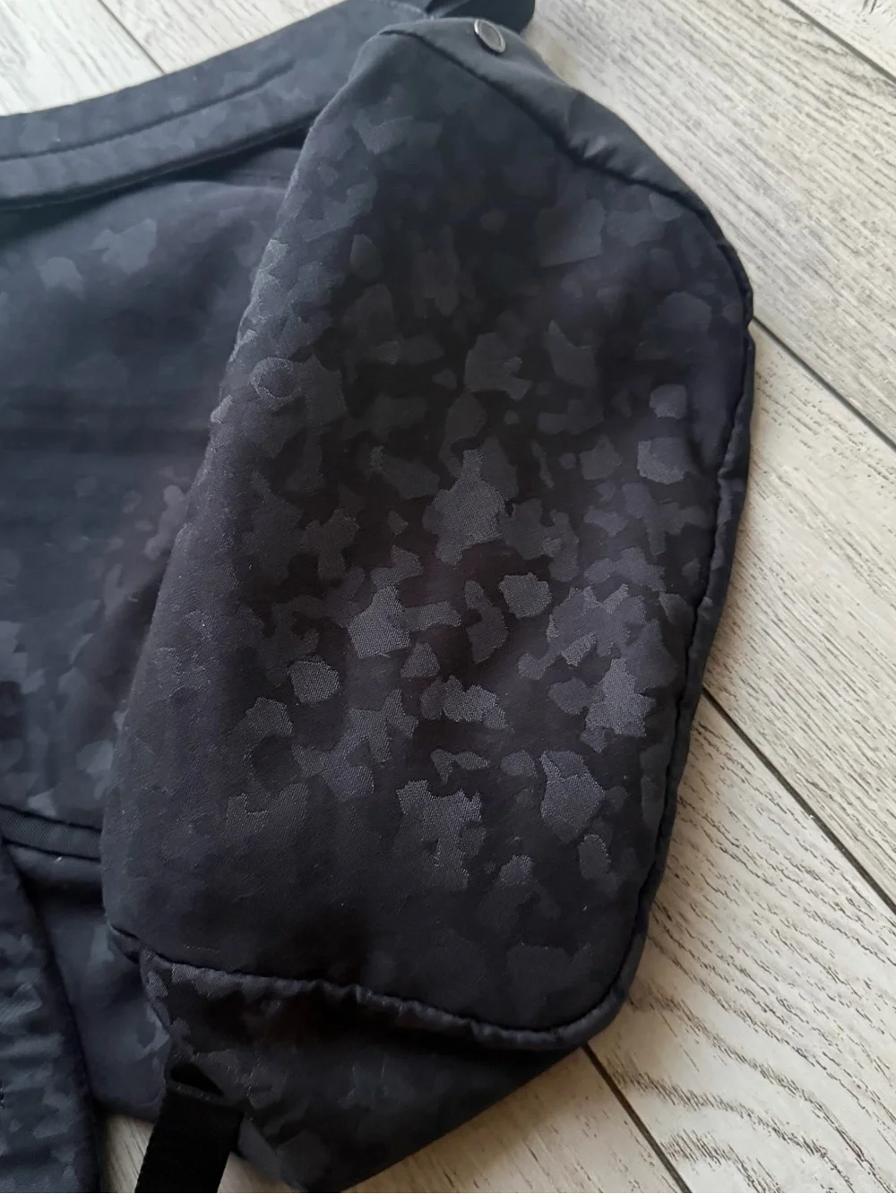 Lululemon City Adventure Black Patterned Backpack - 17L