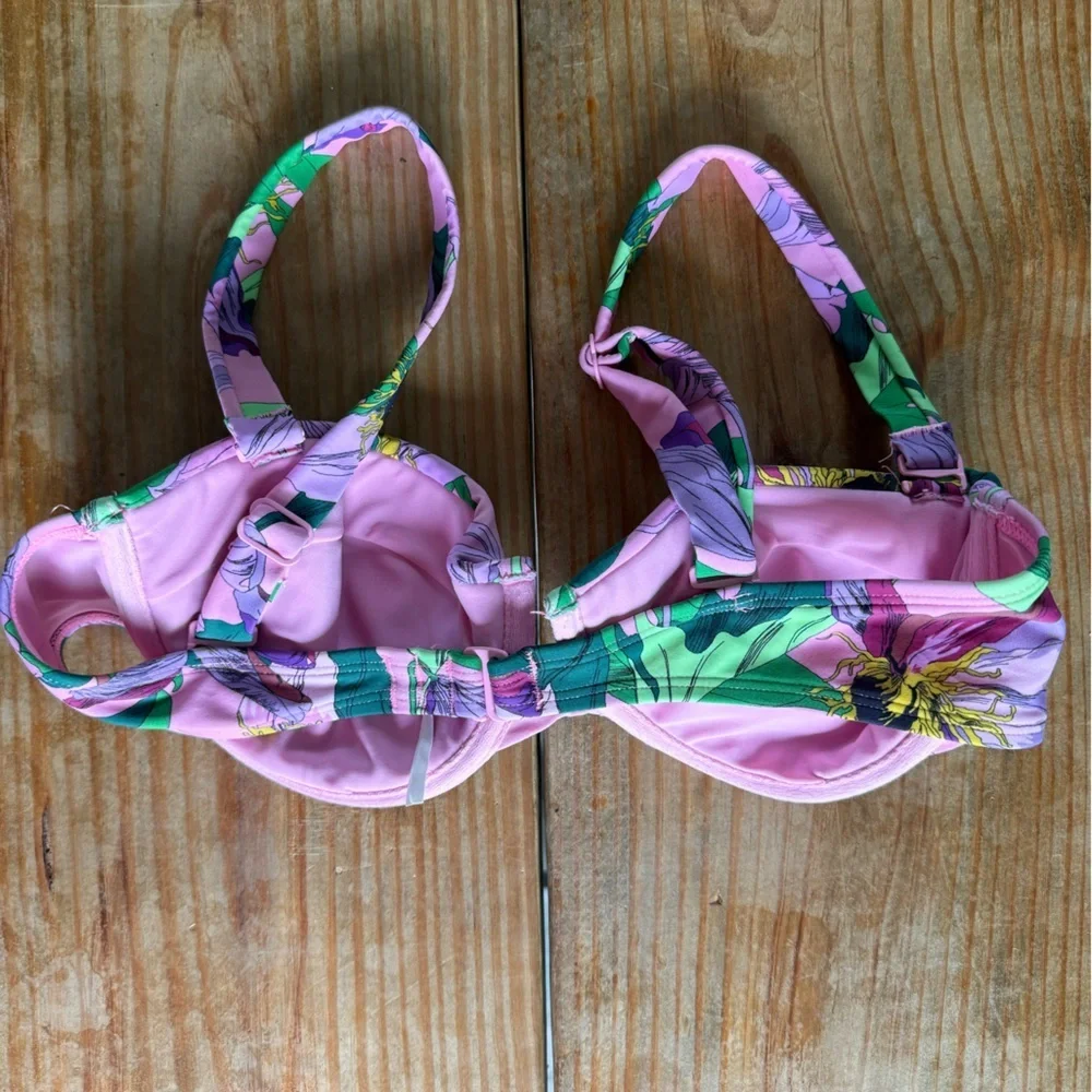 Express vibrant floral
