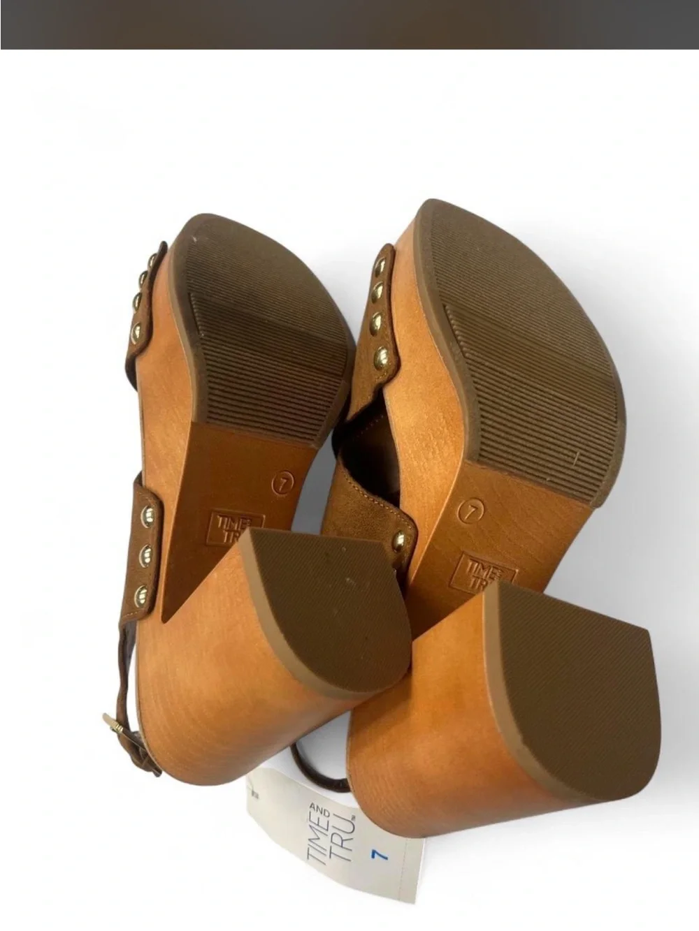 Time and Tru crisscross suede