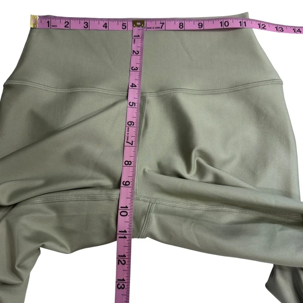 Alo Yoga Women's High Waist Leggings Sage Green Size Small‎ Athleisure Workout