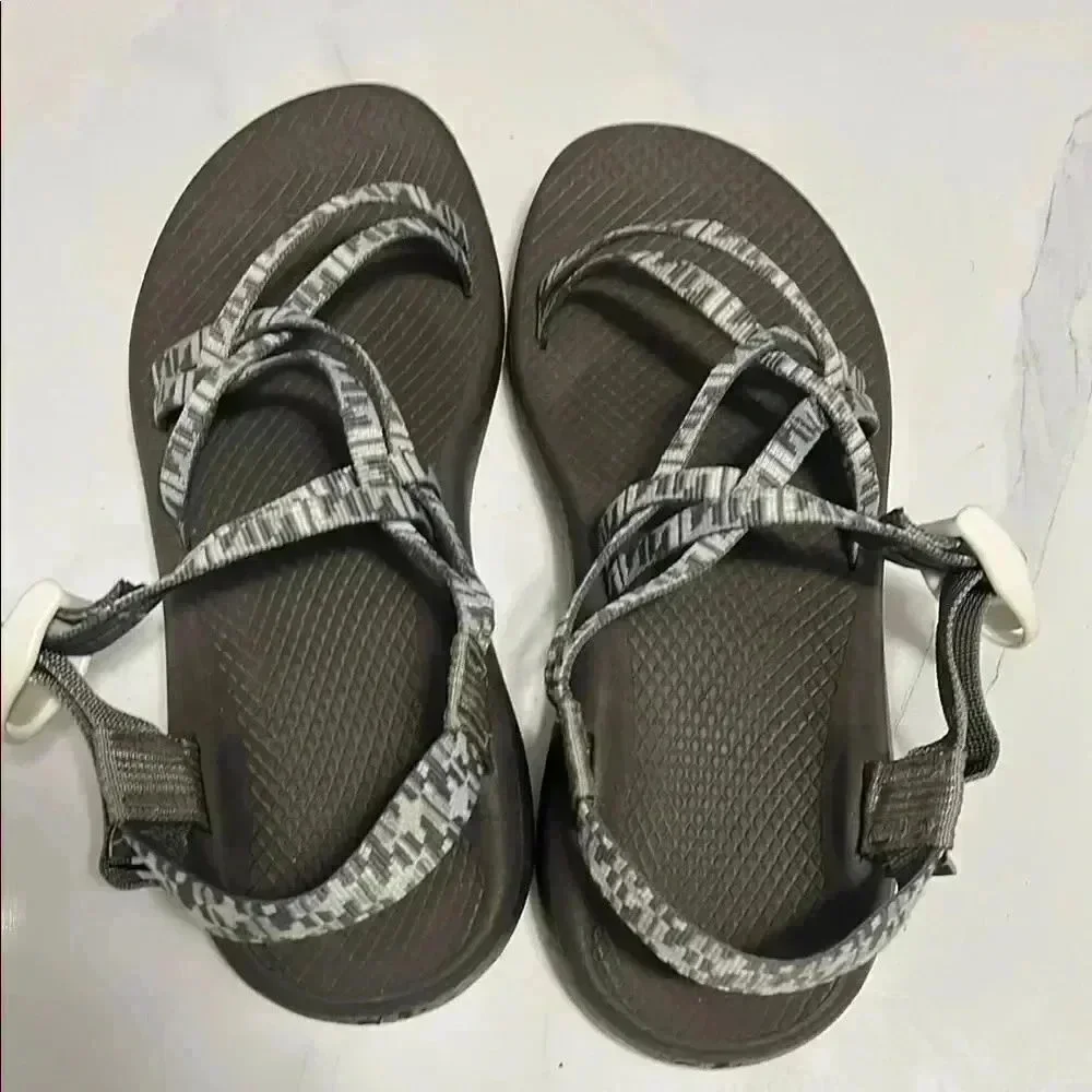 Chaco step out