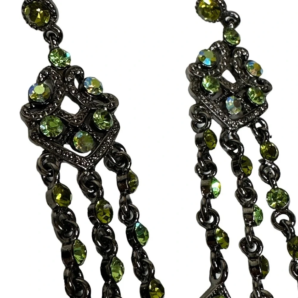 N/A *all earrings