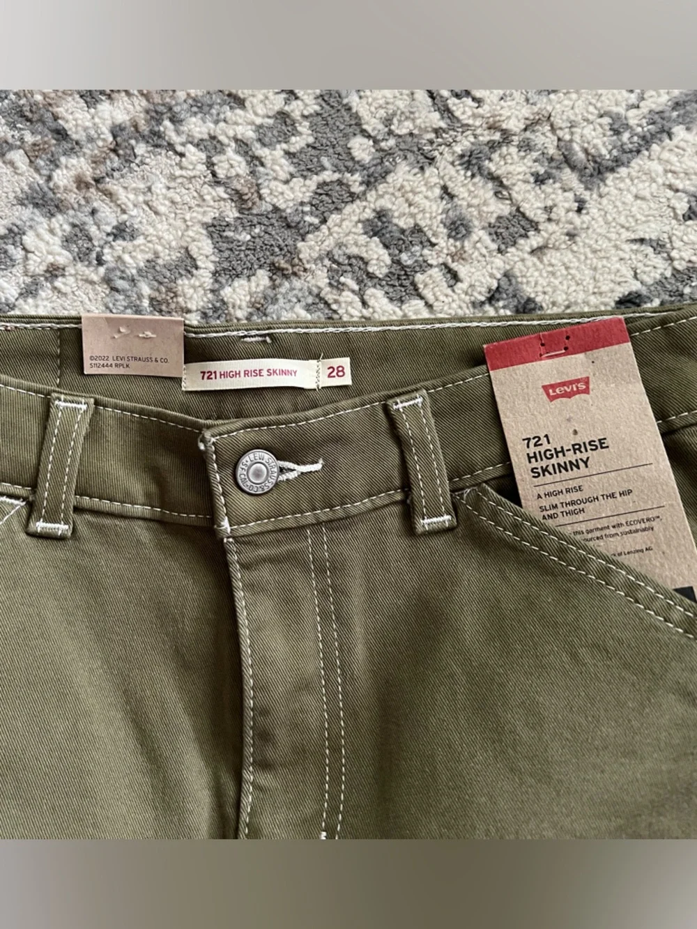 Levis slim fit