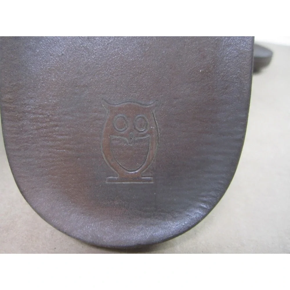 Mossimo‎ Sandals Womens 6 Brown Medallion Thong Flip Flops Casual