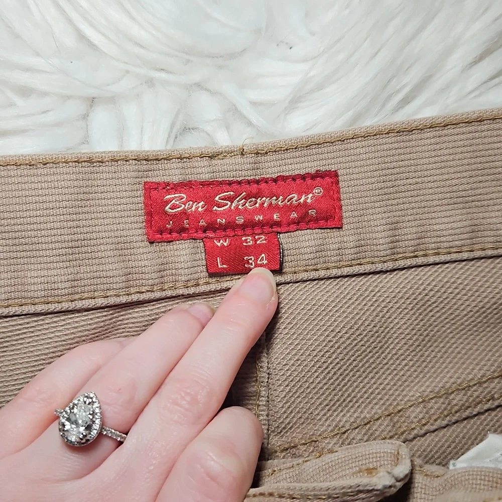 Ben Sherman Y2K Tan Corduroy-Feel Pants – 32x34, Multi-Button, Good Condition