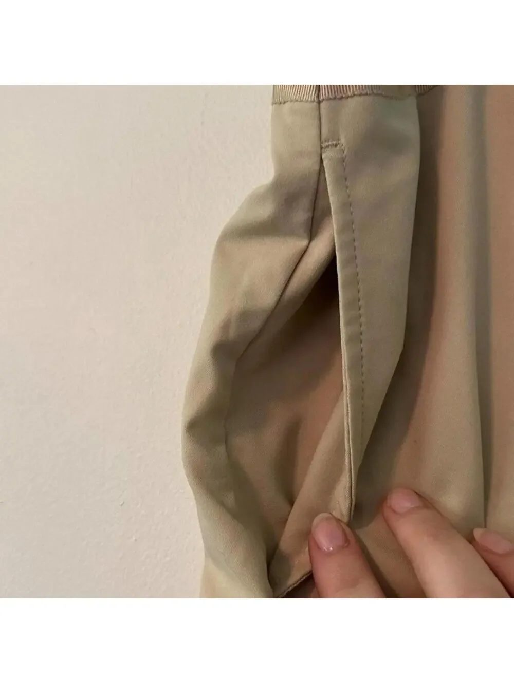 Izod Cool FX Tan and Cream pleated mini skort- size 10