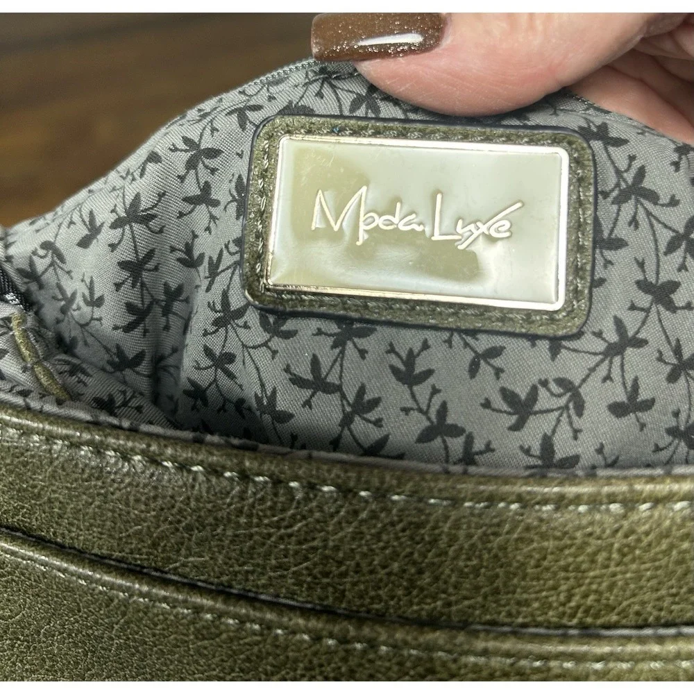 Moda Luxe convenience crossbody