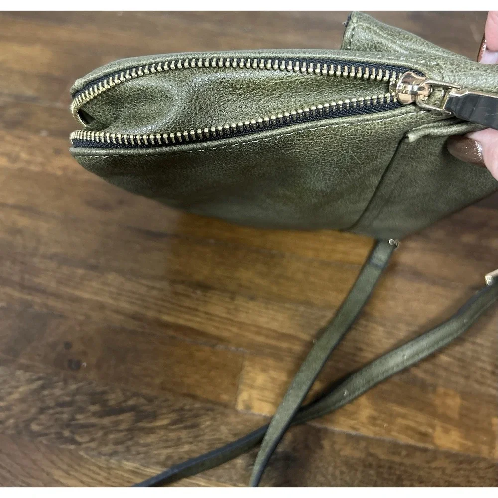 Moda Luxe over featuring leather